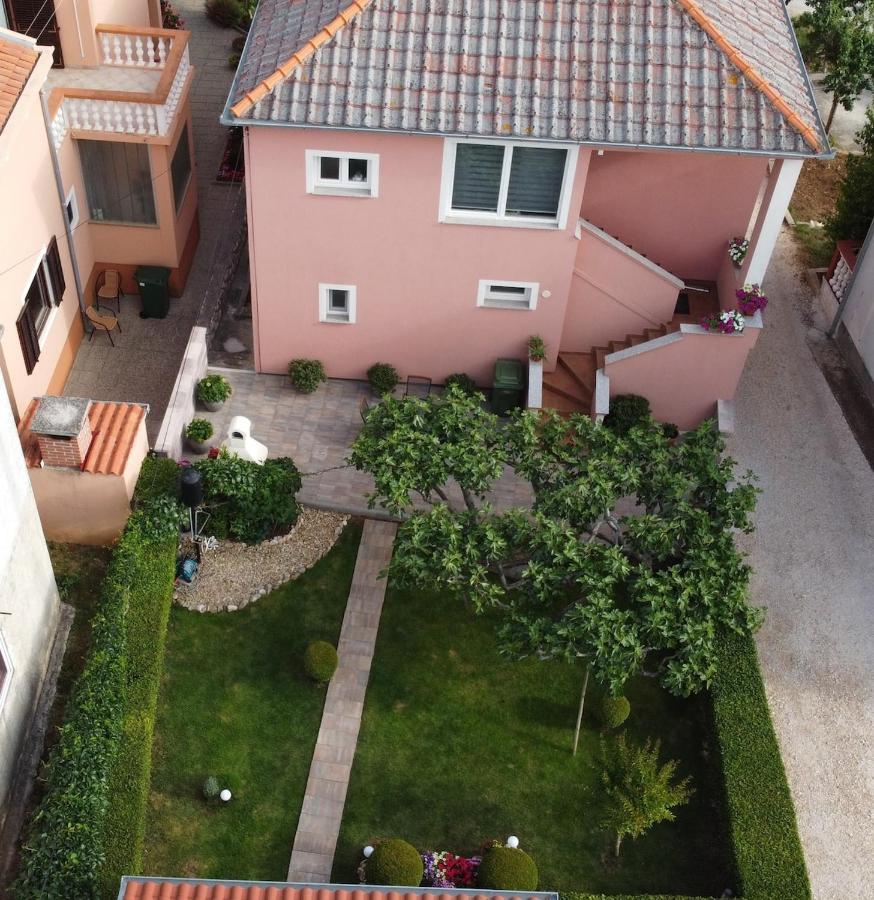 Apartment Irena Posedarje Exterior photo
